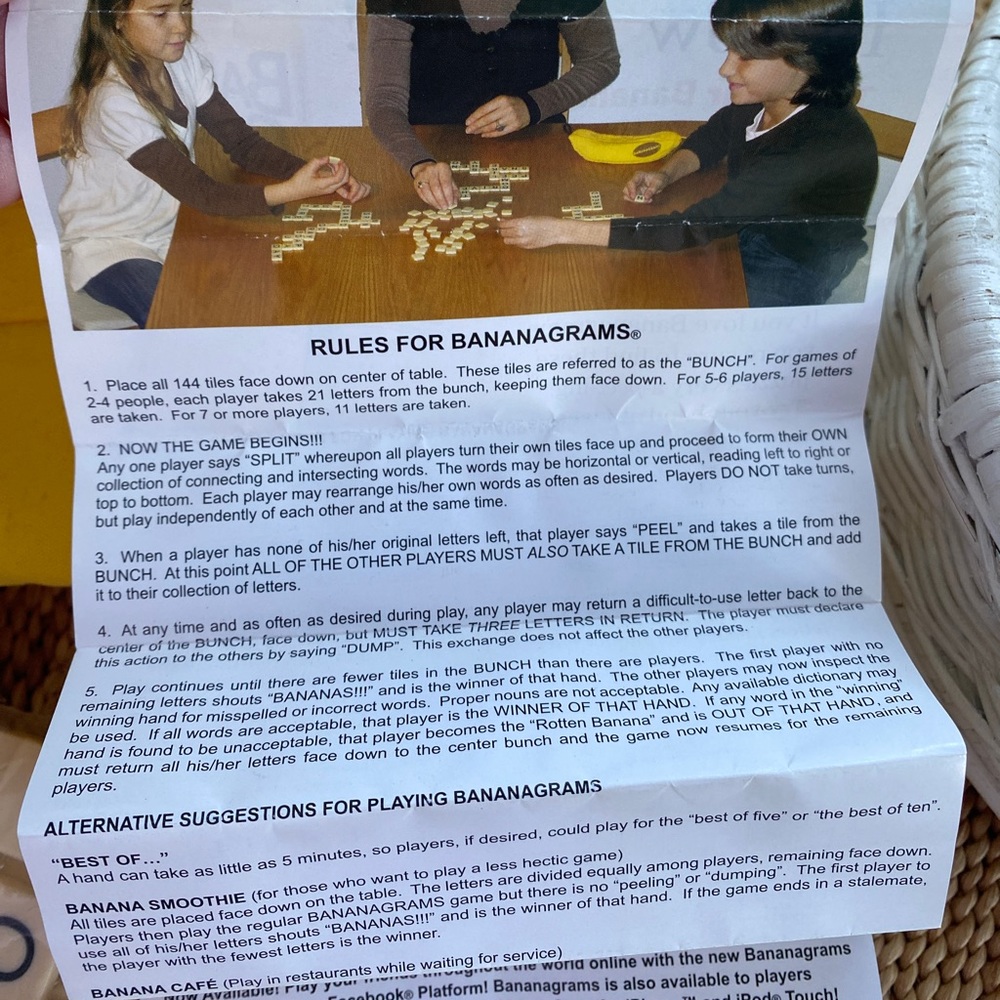 Bananagrams Game - Picture 6 of 11